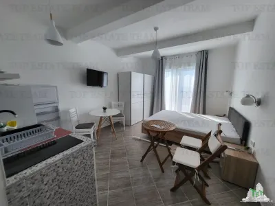 Villa en Venta en Bar, Montenegro - foto 3