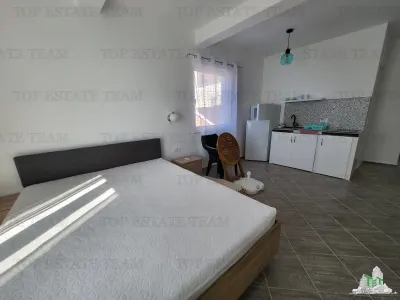 Villa en Venta en Bar, Montenegro - foto 4