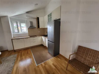 Apartament de vanzare in Tivat Muntenegru - foto 3