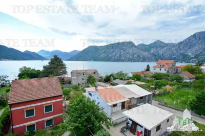 Hotel de vanzare in Kotor Muntenegru - Dobrota
