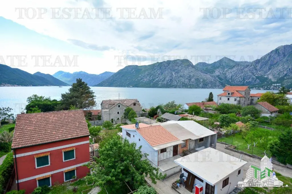 Hotel de vanzare in Kotor Muntenegru - foto 1