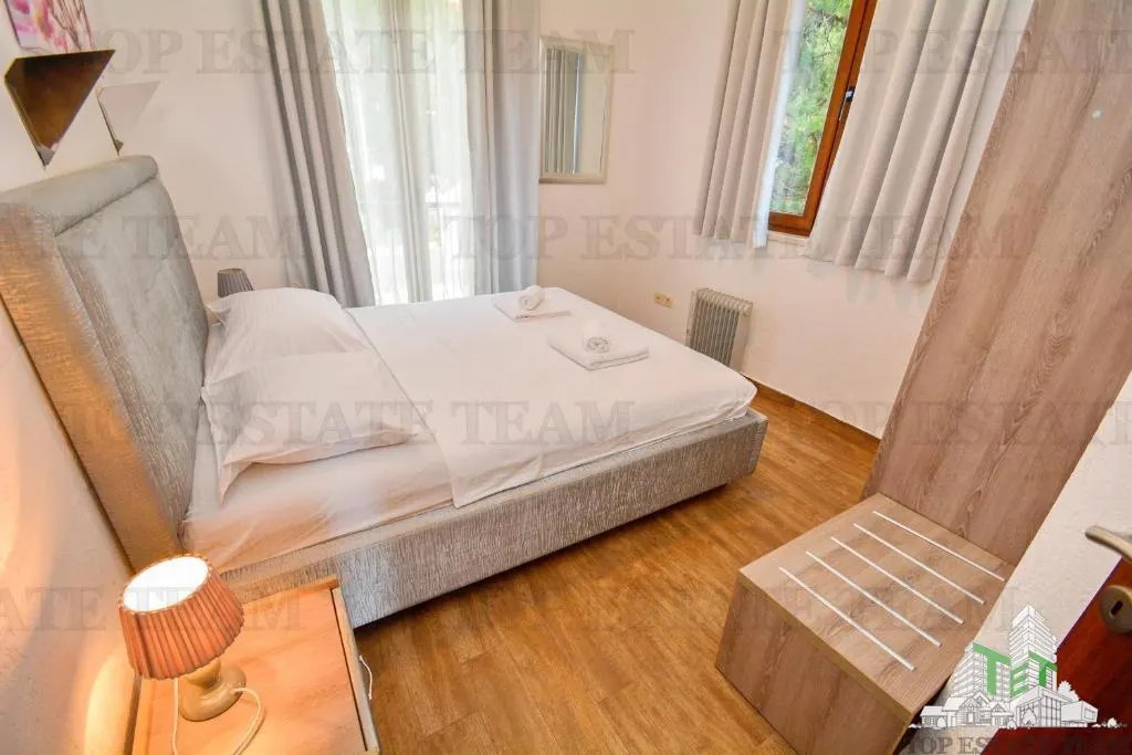 Hotel de vanzare in Kotor Muntenegru - foto 7