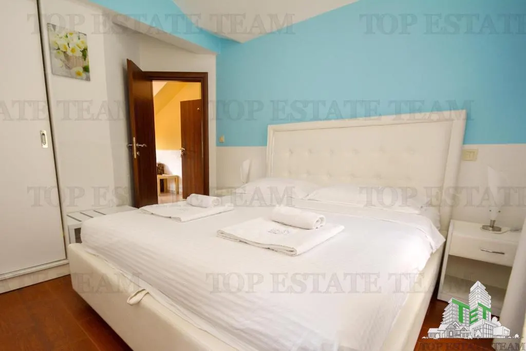 Hotel de vanzare in Kotor Muntenegru - foto 8