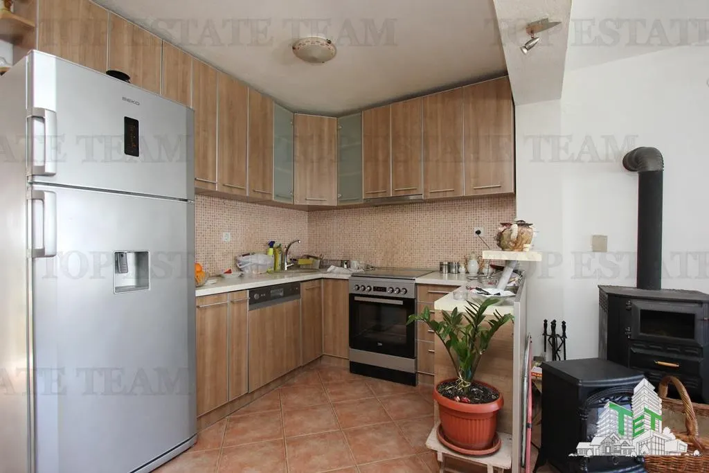 Spatiu comercial de vanzare in Budva Muntenegru - foto 10