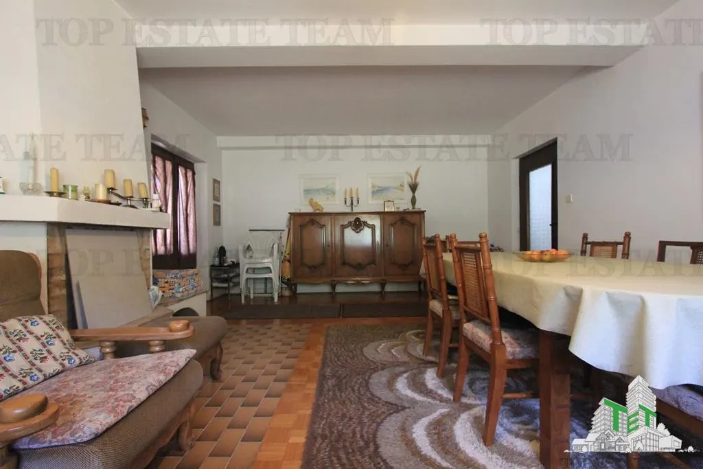 Casa de vanzare in Herceg-Novi Muntenegru - foto 1