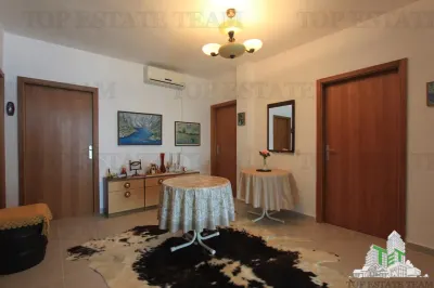 Casa de vanzare in Herceg-Novi Muntenegru - foto 4