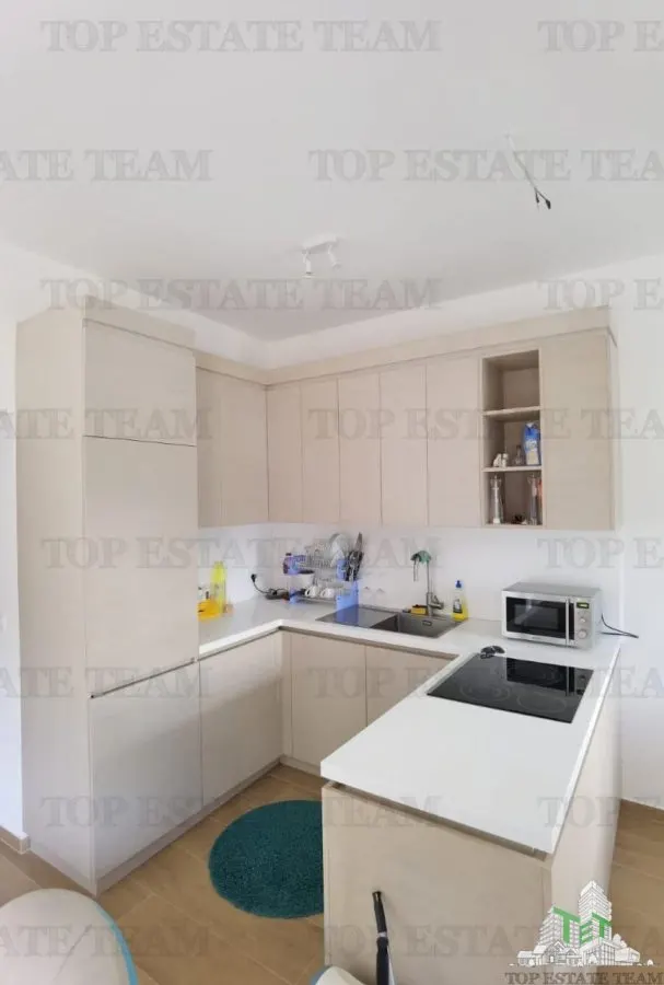 Apartamento en Venta en Budva, Montenegro - foto 2