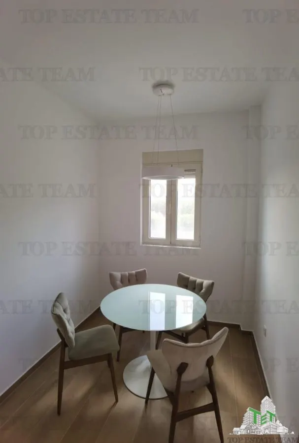 Apartamento en Venta en Budva, Montenegro - foto 3