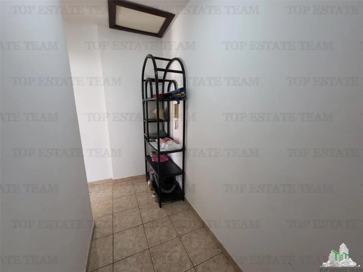 Apartment for Sale in Budva, Montenegro - foto 9
