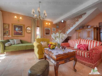 Casa de vanzare in Kotor Muntenegru - foto 5