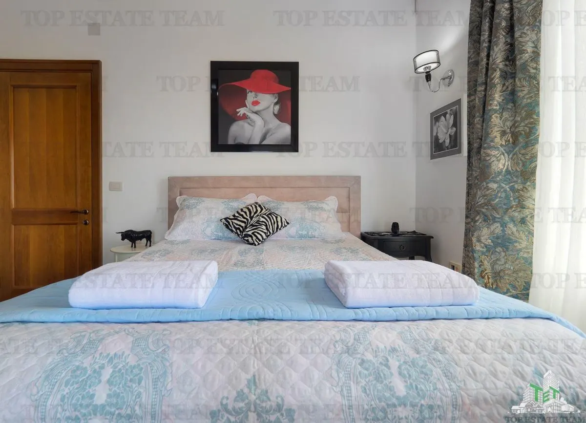 Casa de vanzare in Kotor Muntenegru - foto 9