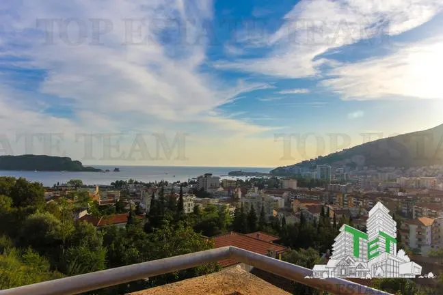 Apartment for Sale in Budva, Montenegro - foto 12