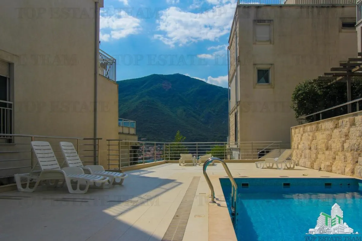 Apartamento en Venta en Kotor, Montenegro - foto 15
