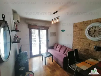 Apartament de vanzare in Tivat Muntenegru - foto 1