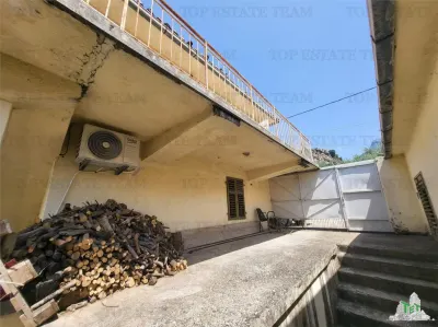Villa en Venta en Bar, Montenegro - foto 12