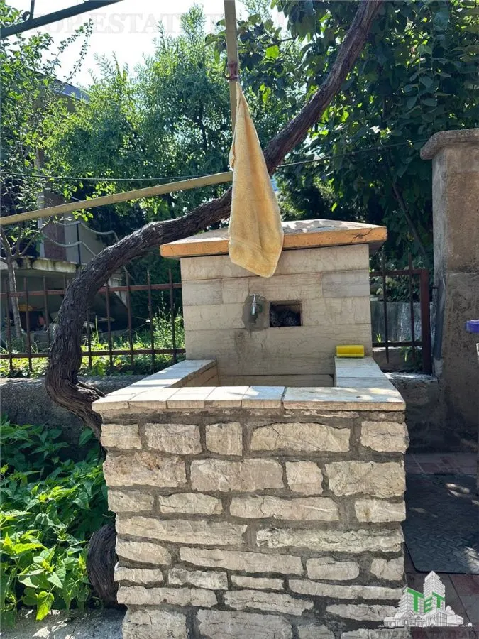 Casa de vanzare in Herceg-Novi Muntenegru - foto 11