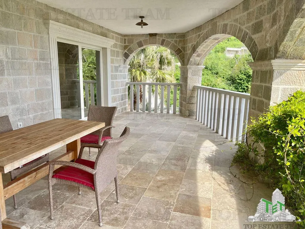 Apartamento en Venta en Budva, Montenegro - foto 7