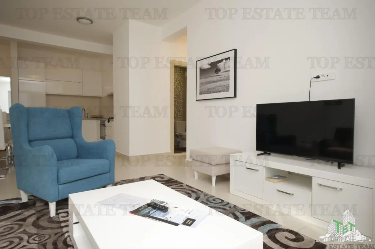 Apartamento en venta en Kotor, Montenegro - foto 3