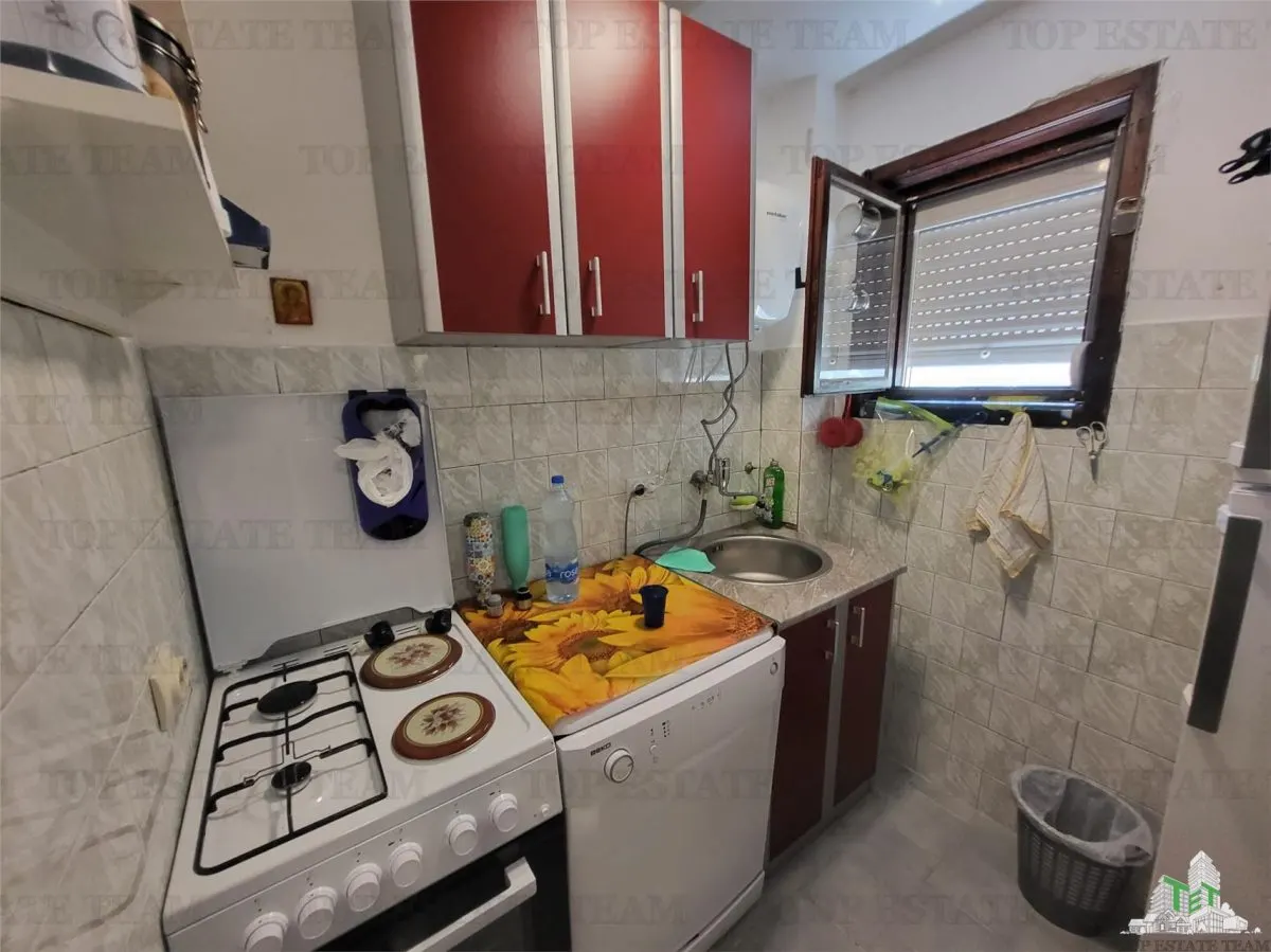 Casa de vanzare in Tivat Muntenegru - foto 13