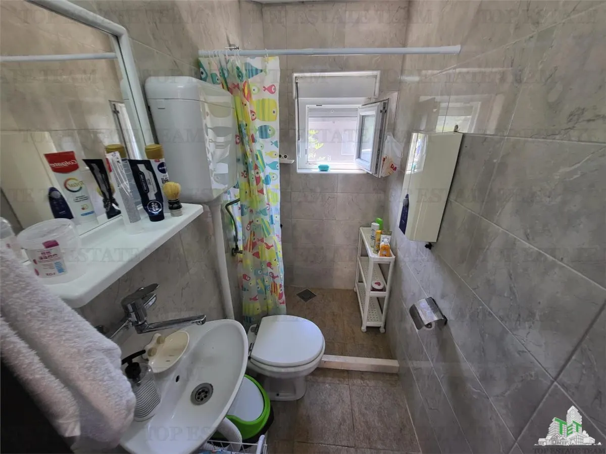 Casa de vanzare in Tivat Muntenegru - foto 15