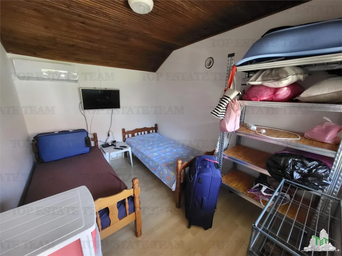 Casa de vanzare in Tivat Muntenegru - foto 8