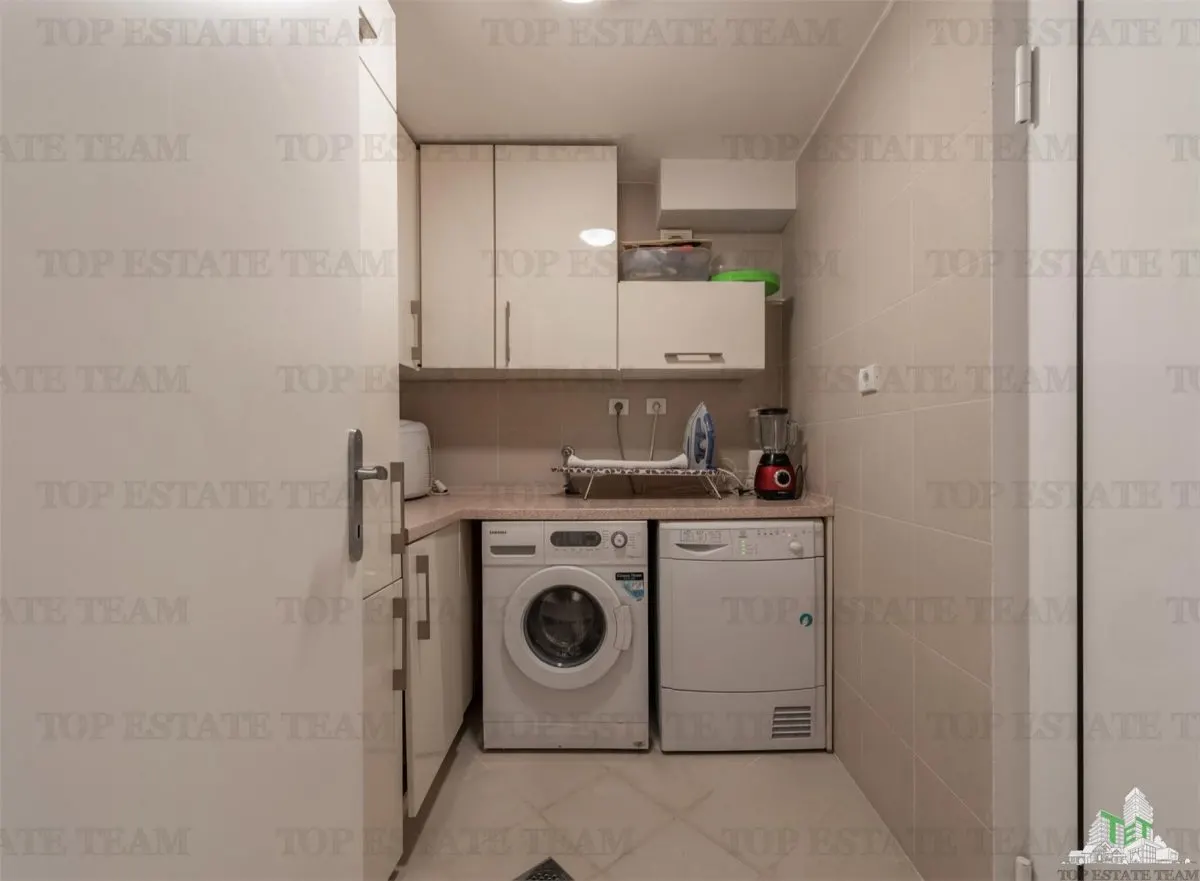 Villa en Venta en Kotor, Montenegro - foto 17