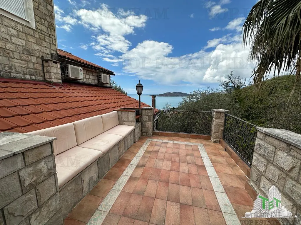 Apartament de vanzare in Budva Muntenegru - foto 1