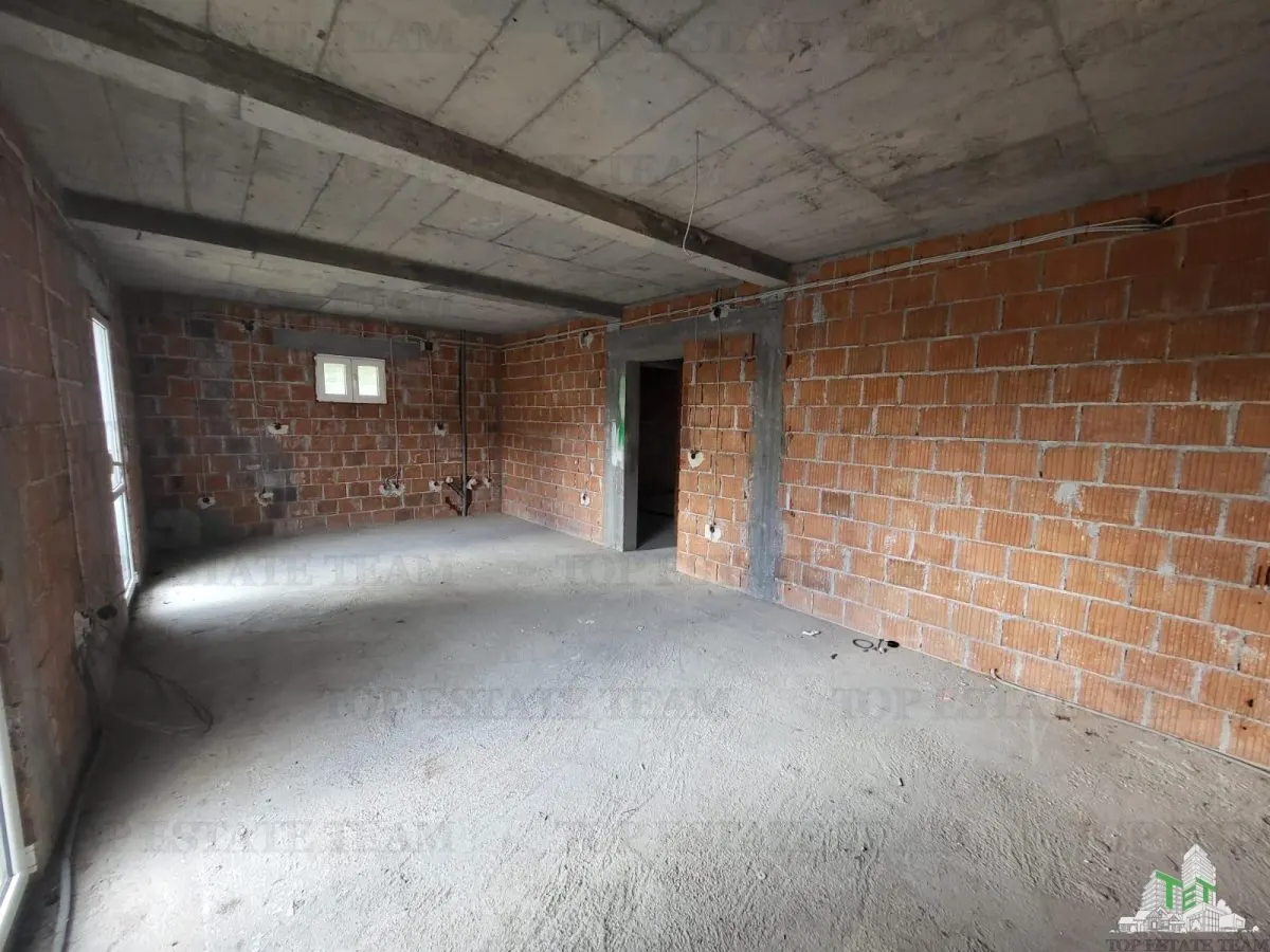 Apartment for Sale in Budva, Montenegro - foto 1