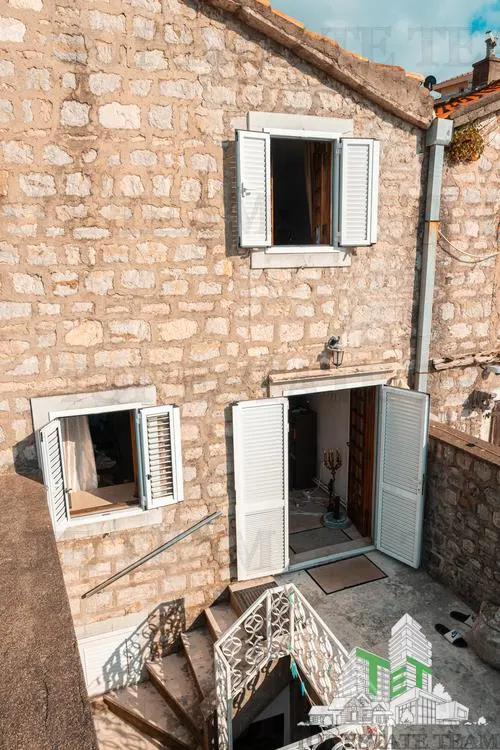 Villa for Sale in Budva, Montenegro - foto 3