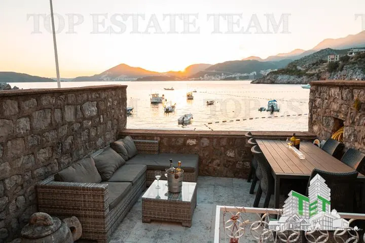 Villa for Sale in Budva, Montenegro - foto 7