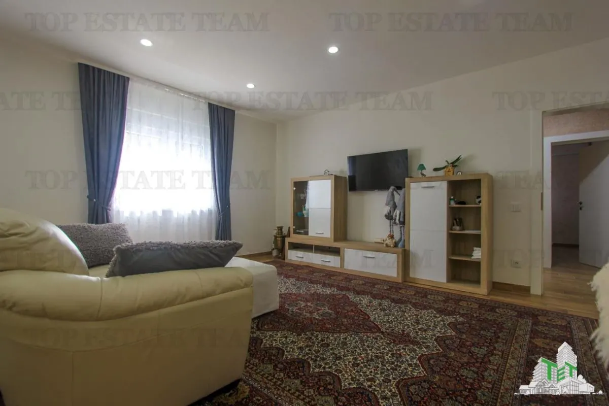 Apartament de vanzare in Bar Muntenegru - foto 2