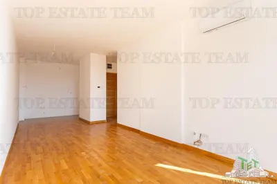 Apartment for Sale in Budva, Montenegro - foto 2