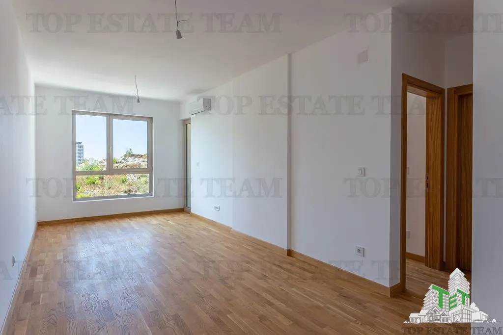 Apartment for Sale in Budva, Montenegro - foto 3