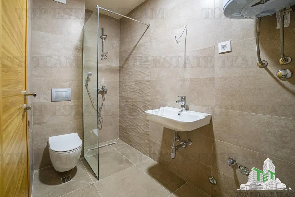 Apartment for Sale in Budva, Montenegro - foto 4
