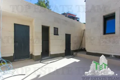 Casa de vanzare in Budva Muntenegru - foto 14