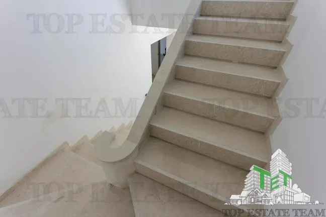 Casa de vanzare in Budva Muntenegru - foto 10