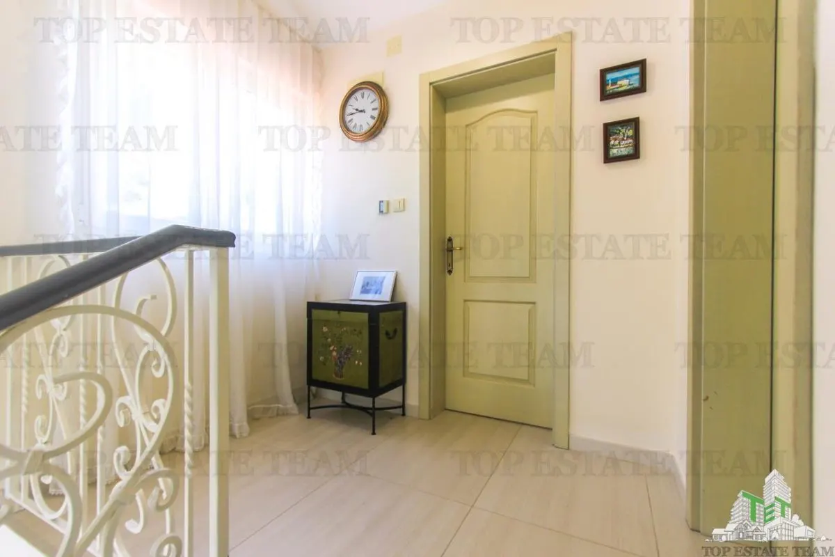 Villa for Sale in Bar, Montenegro - foto 10