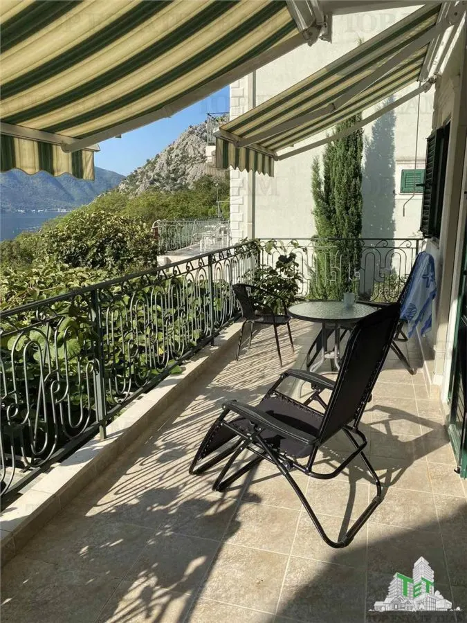 Apartament de vanzare in Kotor Muntenegru - foto 4