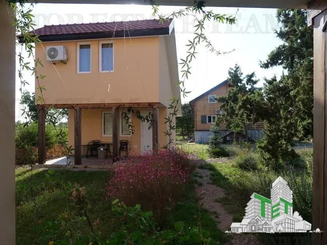 Villa en Venta en Kotor, Montenegro - foto 1
