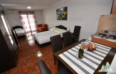Villa for Sale in Herceg-Novi, Montenegro - foto 3