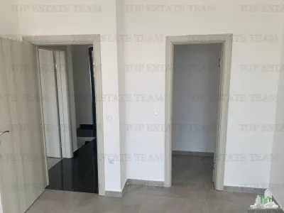 Casa de vanzare in Bar Muntenegru - foto 8
