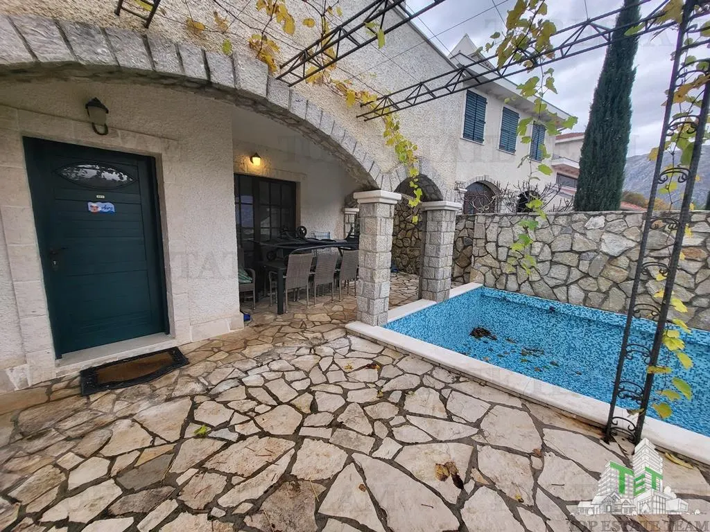 Apartament de vanzare in Kotor Muntenegru - foto 14