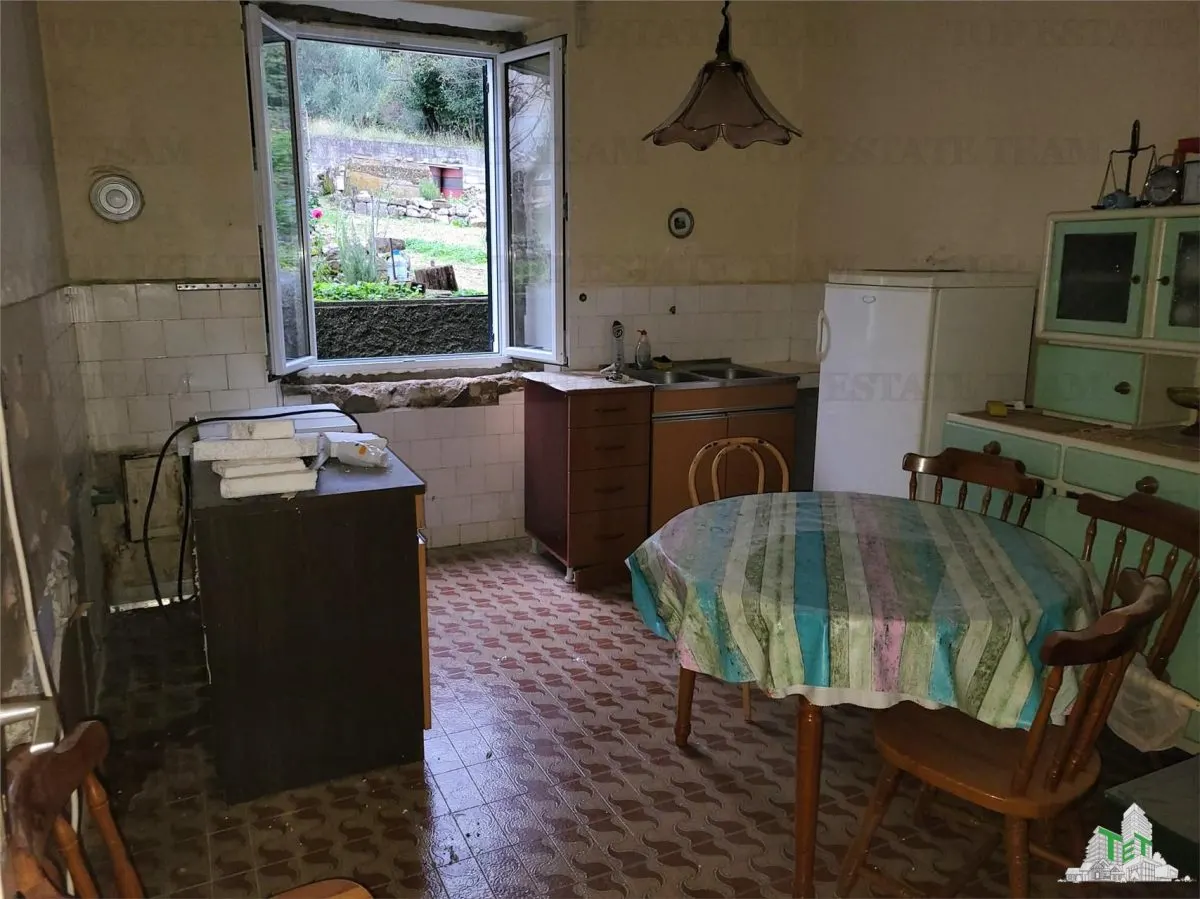 Apartment for Sale in Herceg-Novi, Montenegro - foto 8