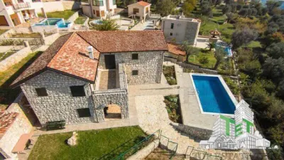 Vila de vanzare in Bar Muntenegru - Susanj