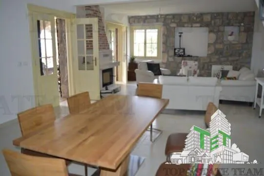 Villa for Sale in Bar, Montenegro - foto 8