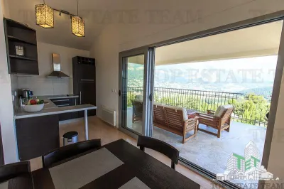 Villa en Venta en Bar, Montenegro - foto 4
