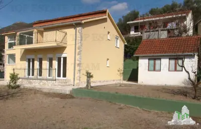 Casa de vanzare in Bar Muntenegru - Bar