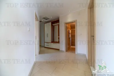 Appartement à Vendre à Budva, Monténégro - foto 9