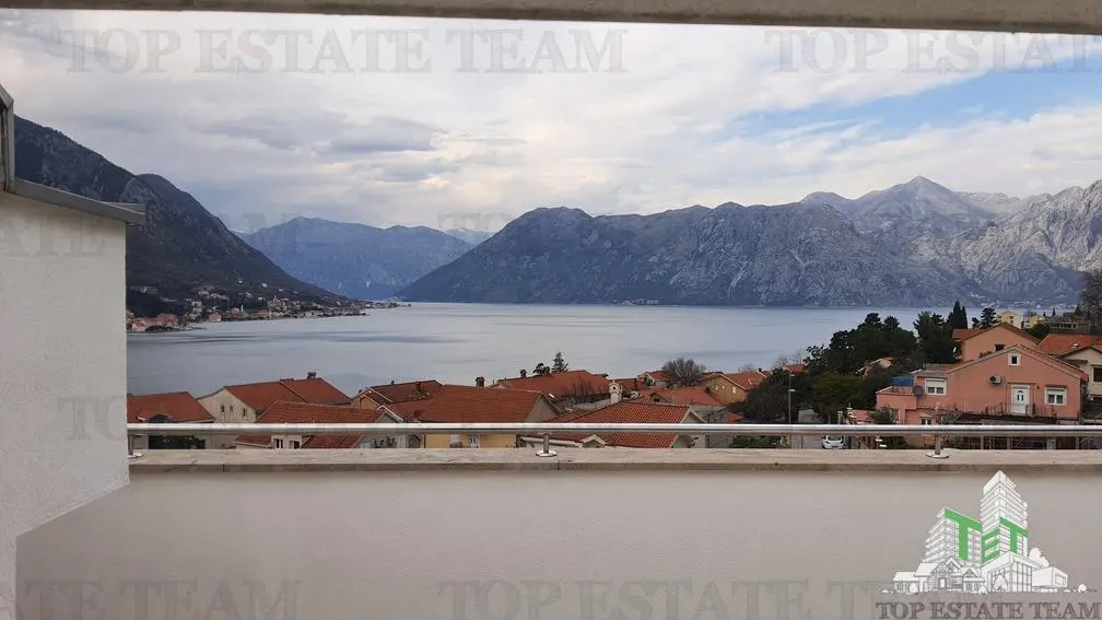 Apartament de vanzare in Kotor Muntenegru - foto 1