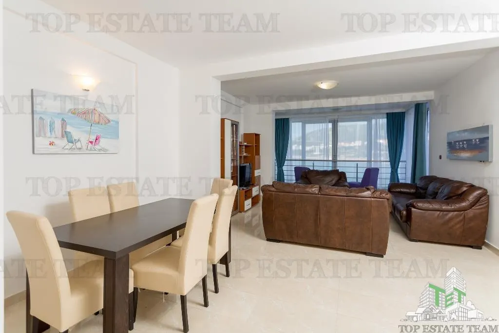 Apartamento en Venta en Budva, Montenegro - foto 3